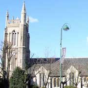 St. John the Baptist, Leytonstone